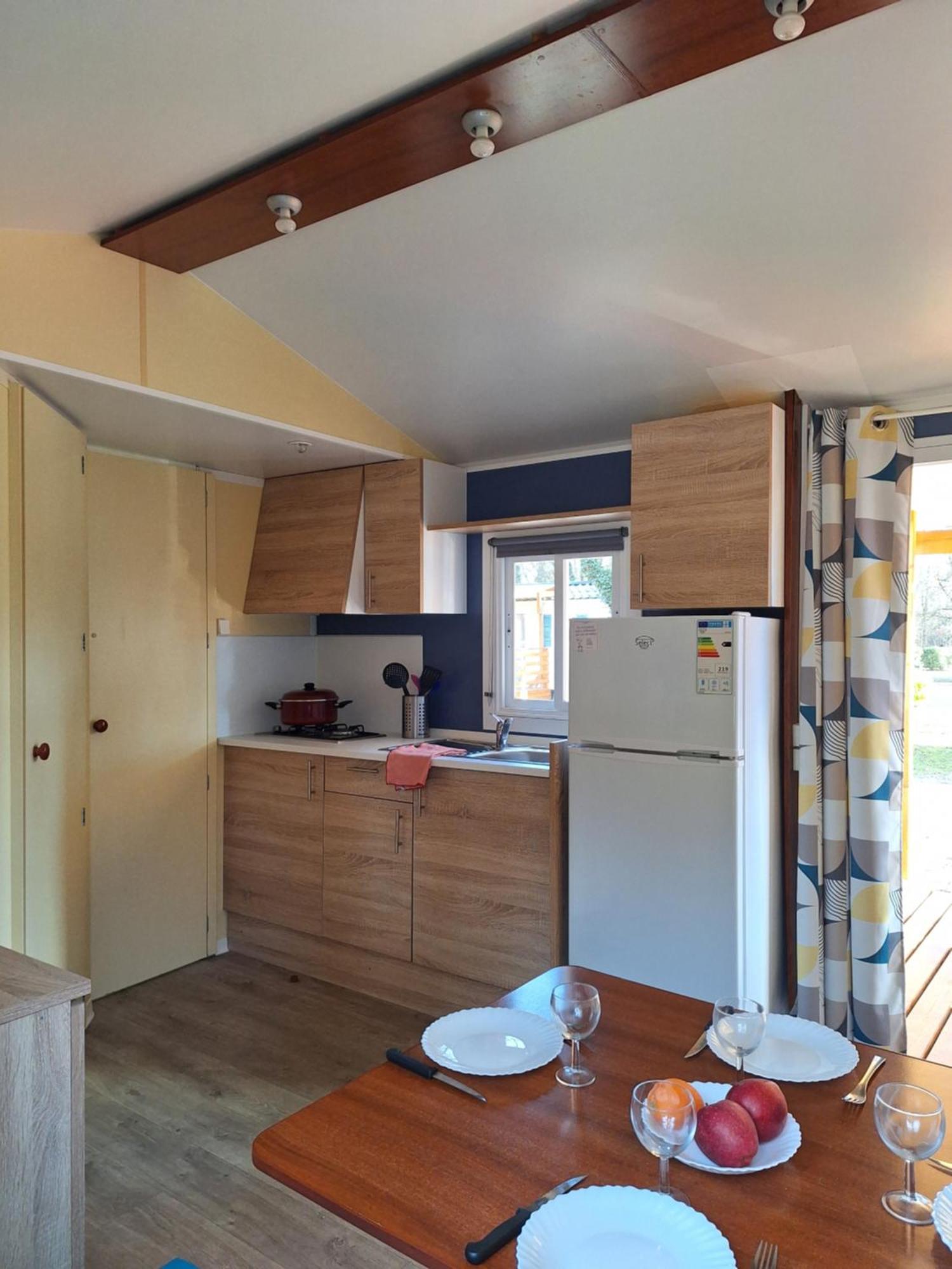 Hotel Les Rives D'Auzon Lavilledieu  Zewnętrze zdjęcie