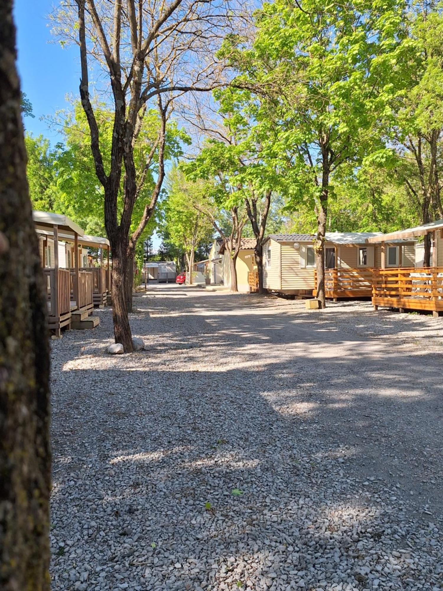 Hotel Les Rives D'Auzon Lavilledieu  Zewnętrze zdjęcie
