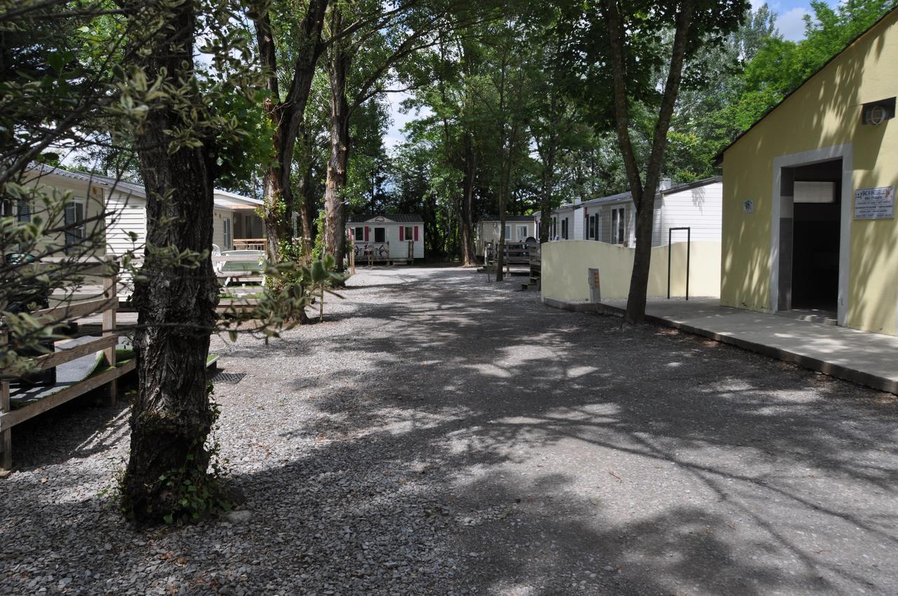 Hotel Les Rives D'Auzon Lavilledieu  Zewnętrze zdjęcie